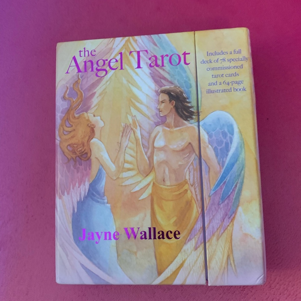 The Angel Tarot card set